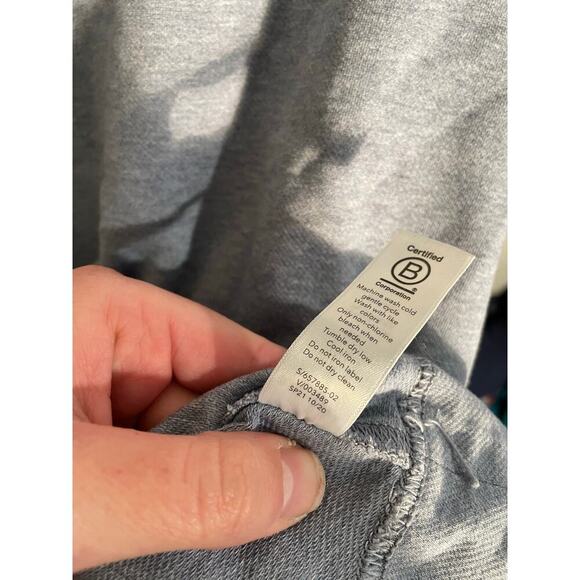 Athleta Farallon Crewneck Sweatshirt in Blue Gray - Picture 12 of 12